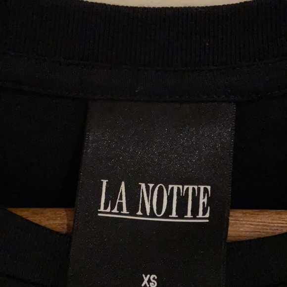 Aritzia LA NOTTE Tshirt - Picture 2 of 3
